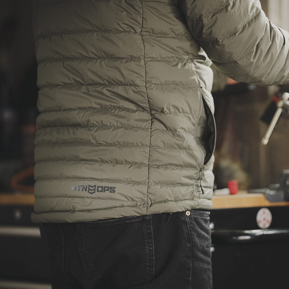 PEAK 800 DOWN JACKET 8 PEAK 800 DOWN JACKET