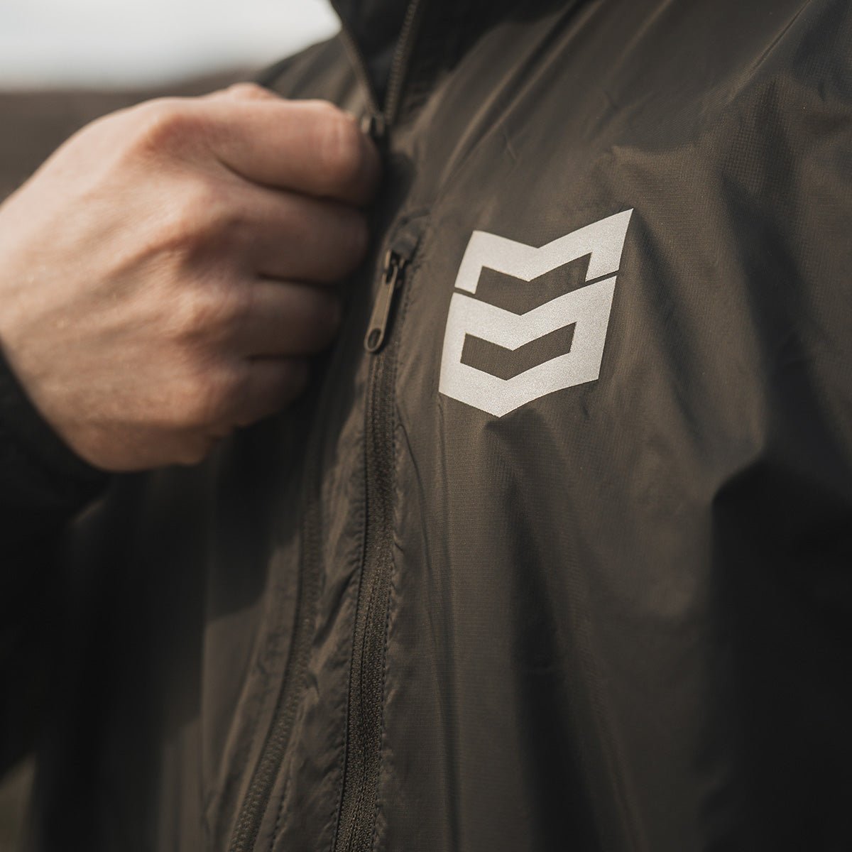 RIDGE WINDBREAKER 9 RIDGE WINDBREAKER