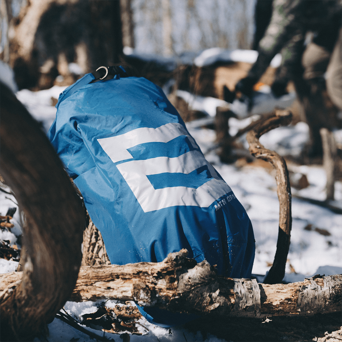 Roll Top Dry Bag - 35L 3 Roll Top Dry Bag - 35L